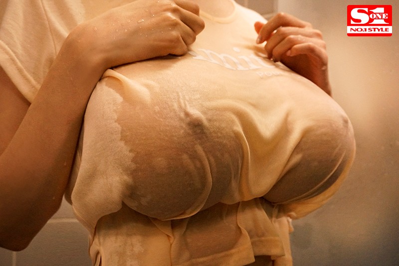透けるノーブラ、ポロリしちゃうJcup 着衣神乳の誘惑 安齋らら - サンプル画像 - 5