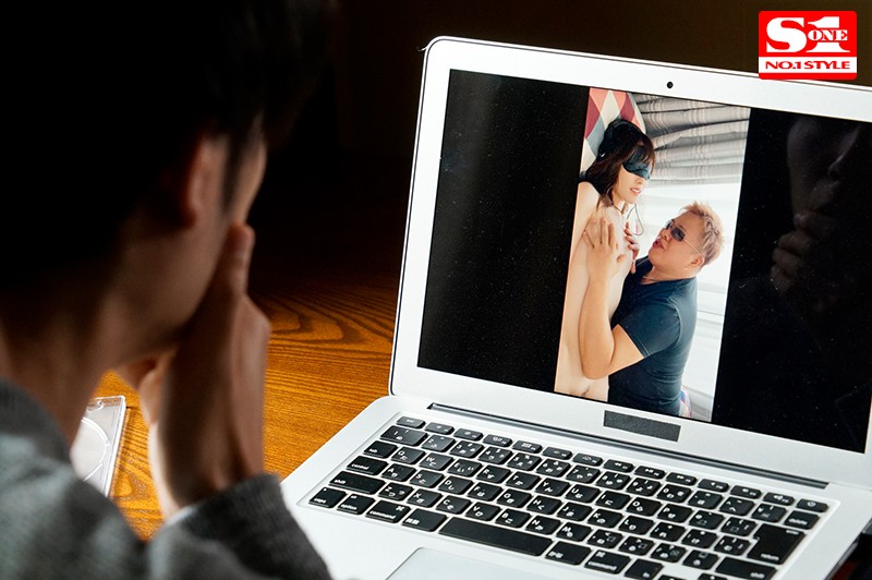 色白で華奢な彼女が巨漢先輩2人のWプレスで寝取られ快楽堕ち 橋本ありな - サンプル画像 - 10