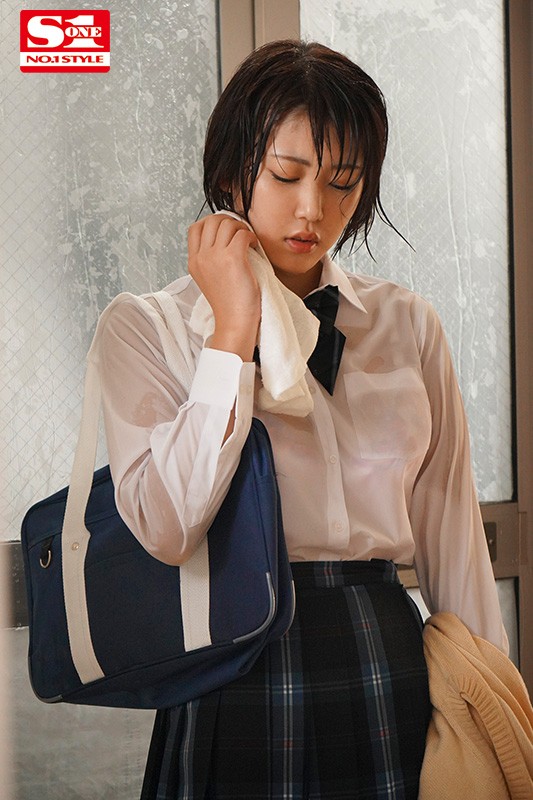 嵐の夜に大嫌いな担任教師とまさかの校内2人きり帰宅難民… 濡れ透け女子生徒は担任オヤジのキモいセクハラ愛撫に感じてしまいそのまま朝までハメられイカされまくった 児玉れな - サンプル画像 - 2
