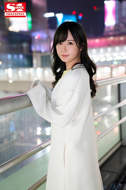 小悪魔系パパ活女子 お金の為だし彼氏一番な私が、中年オヤジに愛嬌を振りまいてSEXする一部始終。 坂道みる - サンプル画像 - 1