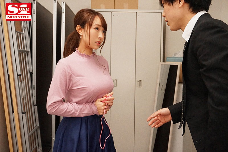 無意識に男を挑発する着衣巨乳 超ラッキースケベ妄想シチュエーションSpecial 天音まひな - サンプル画像 - 9