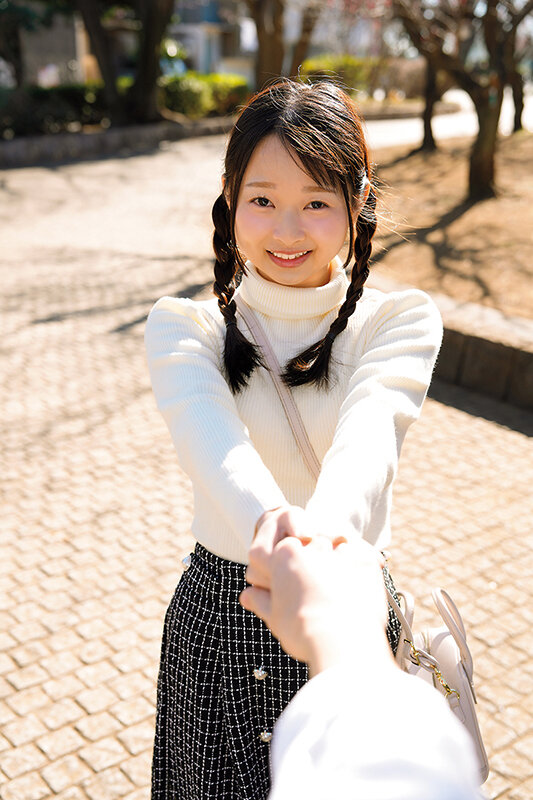 おじさん、今何してるの？暇なの？わたしと遊ぼっニコッ笑顔で突然話かけてきた女の子に誘われて…つぼみ 望月つぼみ - サンプル画像 - 1