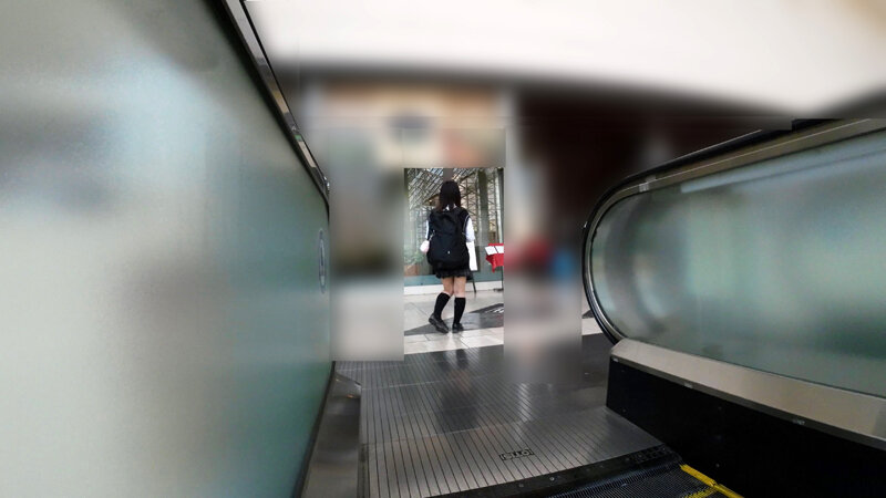 近所で見つけた女子校生Mちゃんと失神キメセク遊び【素人投稿】 - サンプル画像 - 3