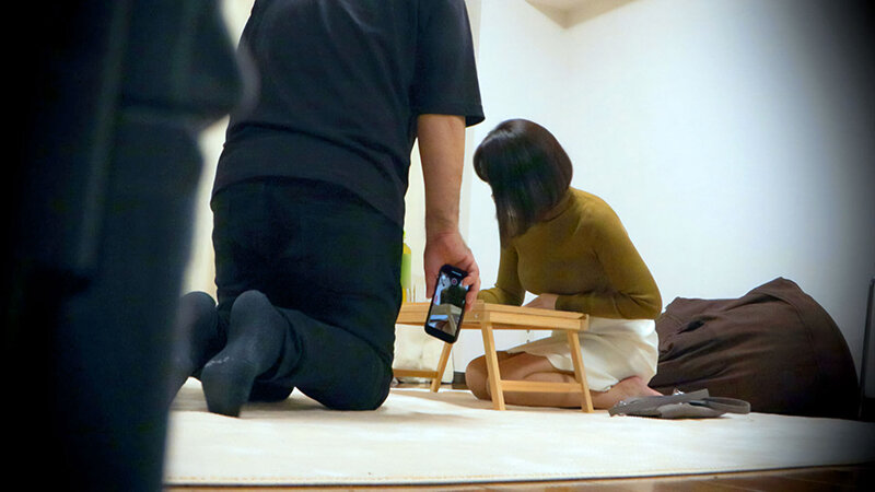 頭がおかしい男の動画 パツやわでかでかパイパイ最＆高編 - サンプル画像 - 2
