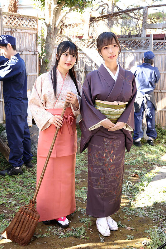 大学サークルで毎年恒例の古民宿住み込みアルバイトで…美人女将とバイト仲間の同級生と重ねた秘密の浮気SEX三角関係 - サンプル画像 - 2