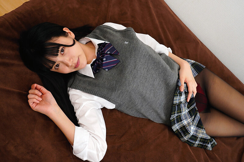 黒く艶めく美脚の誘惑！極上パンスト着衣SEX6人 - サンプル画像 - 16