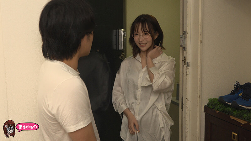 オナマン女子 地味淫 じみいん 彼女は内向的だが実は性欲が強い（会社では印象薄い） 同じマンションに棲んでる 同じ会社で同じ部署の後輩女子 ボクが体調不良で会社を休んだ日 いきなり部屋に来られた 終始、敬語で積極的に むさぼり喰われた 天馬ゆい - サンプル画像 - 4