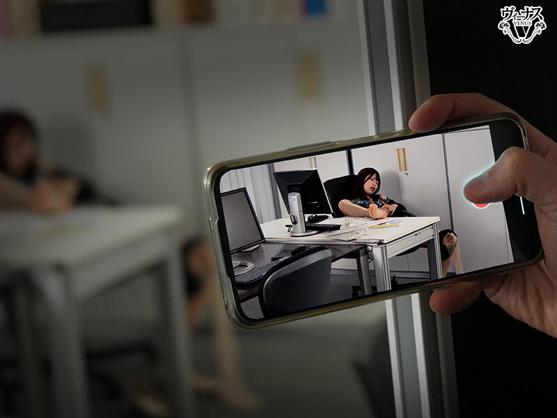 僕を童貞扱いしてバカにするモラハラ女上司を、猛烈な鬼ピストンで反省イキの絶頂と屈辱の連続アクメ 有岡みう - サンプル画像 - 5