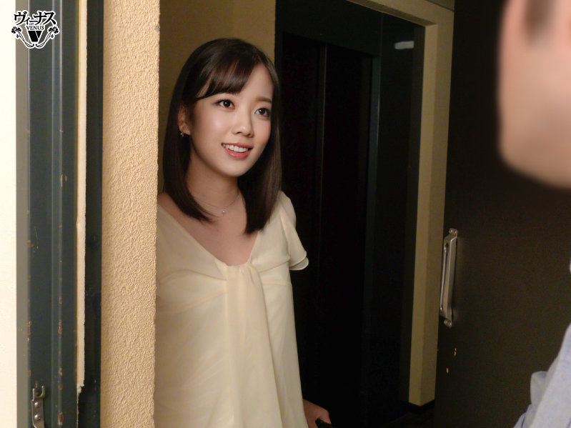 突然押しかけてきた嫁の姉さんに抜かれっぱなしの1泊2日 奥田ふみ菜 - サンプル画像 - 1