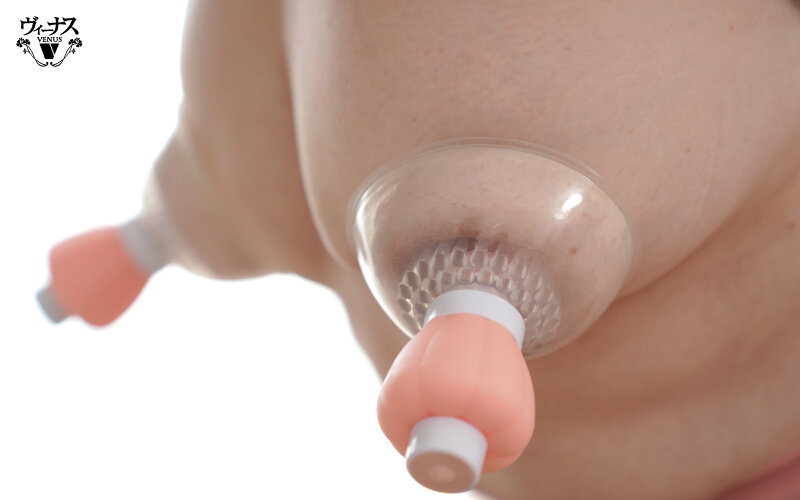 エンドレス乳首攻めでおっぱいがクソ気持ち良くなった母親は息子の中出しを拒めない 翔田千里 - サンプル画像 - 4