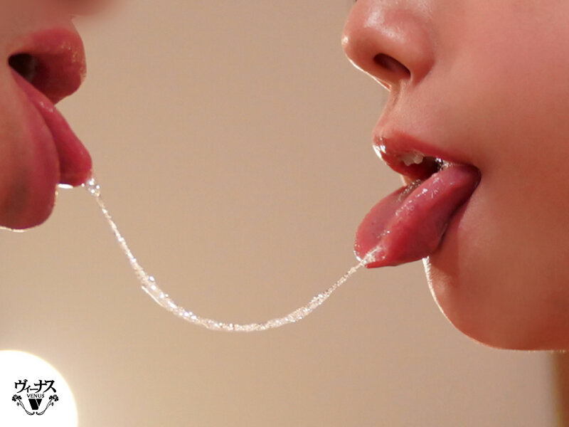 酔うとキス魔になって滅茶苦茶エロい美人秘書 しゃぶったら射精するまで離さない口マ●コ 欲情したら止まらないおチ●ポ思い出しオナニー 終電逃してお泊まり中出し性交 宮西ひかる - サンプル画像 - 5