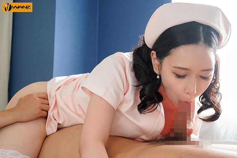 熟練おっぱいテクでヌキまくりパイズリ神乳ナース 挟んで吸って舐めて中出し連射！金玉カラっぽクリニック 佐山愛 - サンプル画像 - 6
