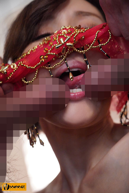 超厳しいツンツン女上司がセクキャバで働いていたのでこっそりフェベチオさせまくった JULIA - サンプル画像 - 9