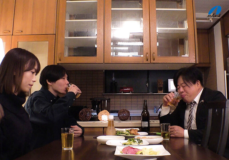 今夜、夫の目の前で上司に抱かれます…。 ～夫を裏切り上司の性奴●となる人妻～ 長瀬麻美 - サンプル画像 - 14
