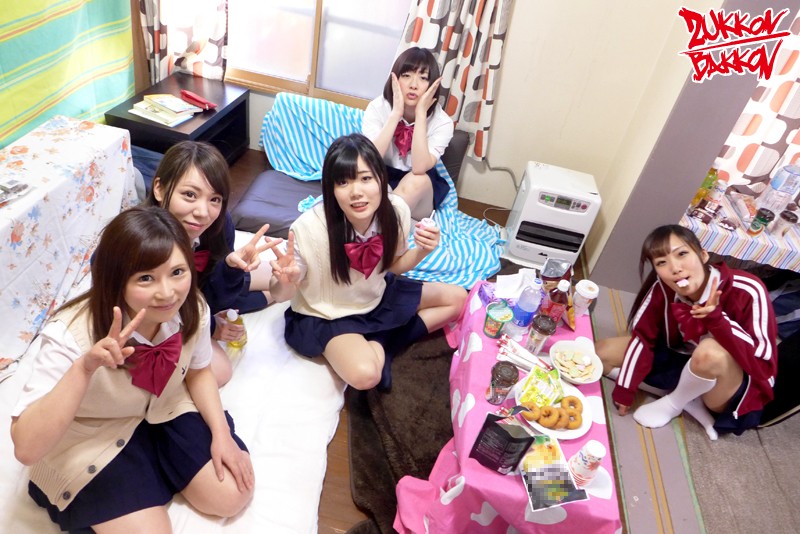 女子校の寮まるごと全員と中出し乱交 - サンプル画像 - 1