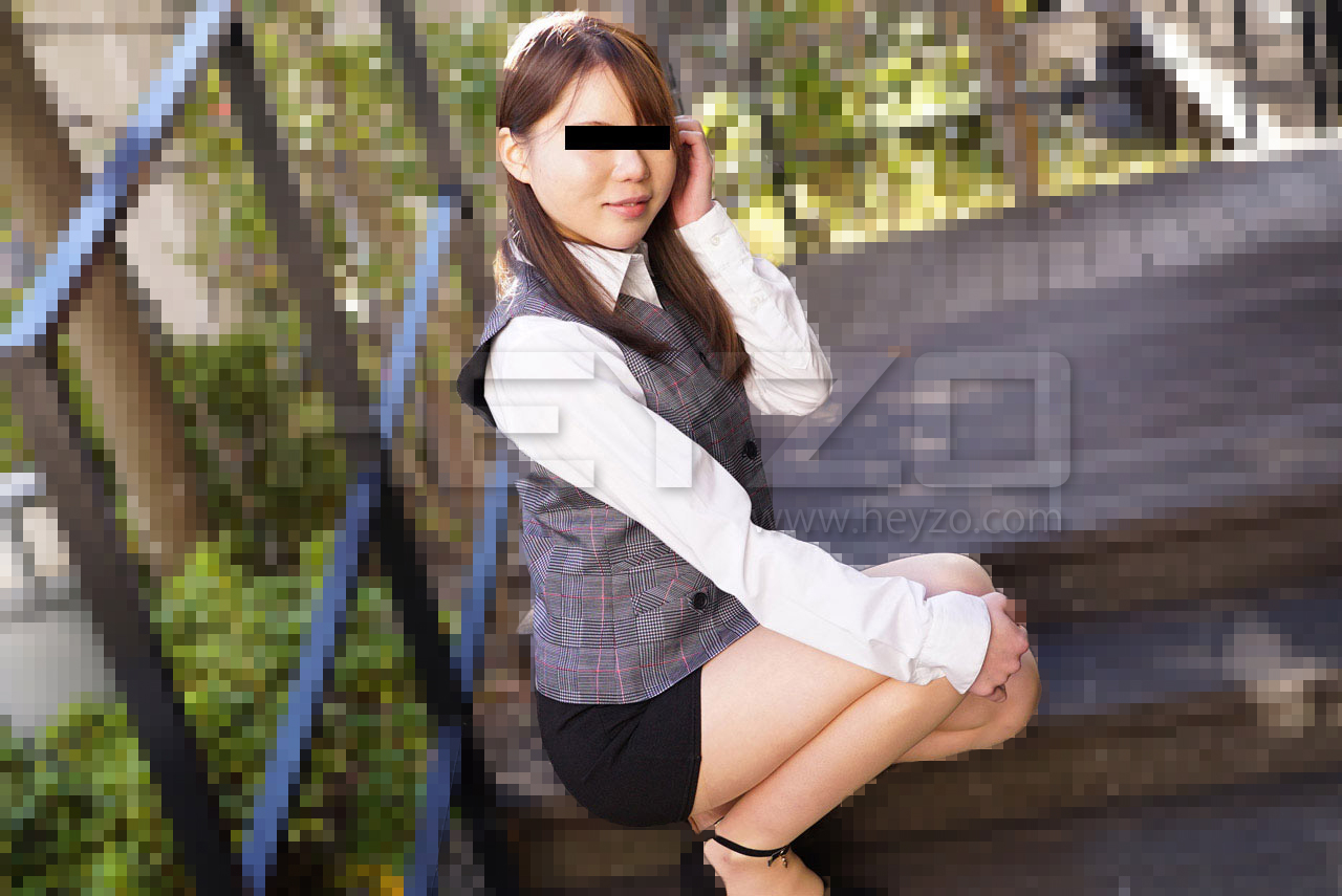 仕事中でもオナっちゃう！エッチ過ぎる受付嬢- 玉置れに - サンプル画像 - 3