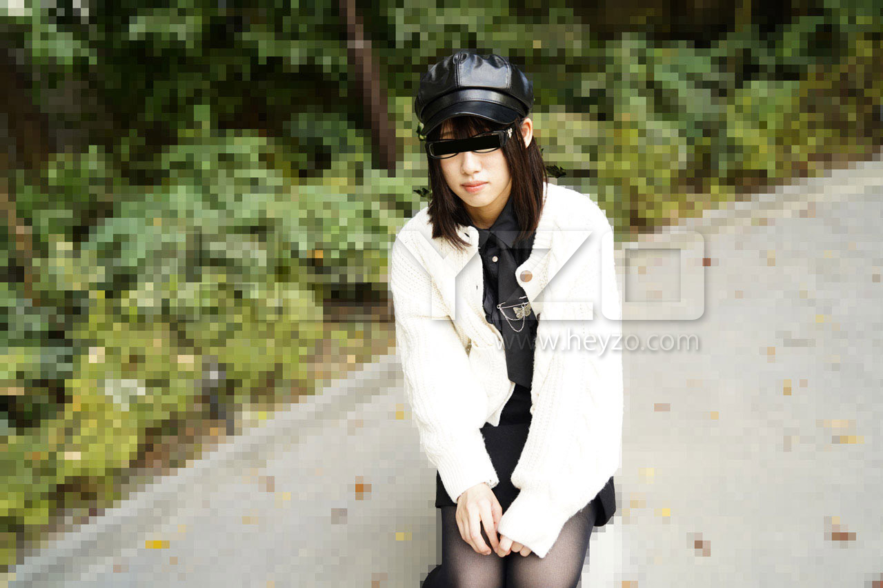 地味なメガネ女子大生をハメ倒しました！！- 田宮まみ - サンプル画像 - 1