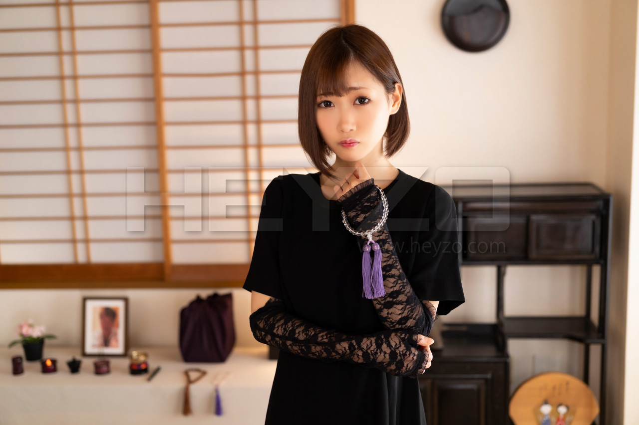 未亡人・あづみの肉欲～美女コレクションVol.89～- 桐乃あづみ - サンプル画像 - 1