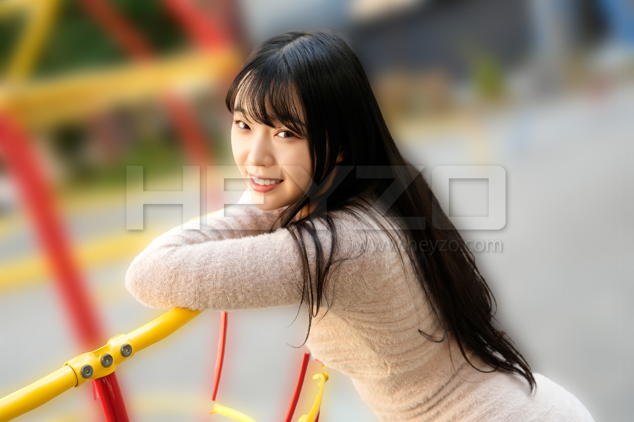 観てるだけじゃ物足りない！肉棒に飢えた熟女のための秘密倶楽部Vol.3- 田中華恋 - サンプル画像 - 1