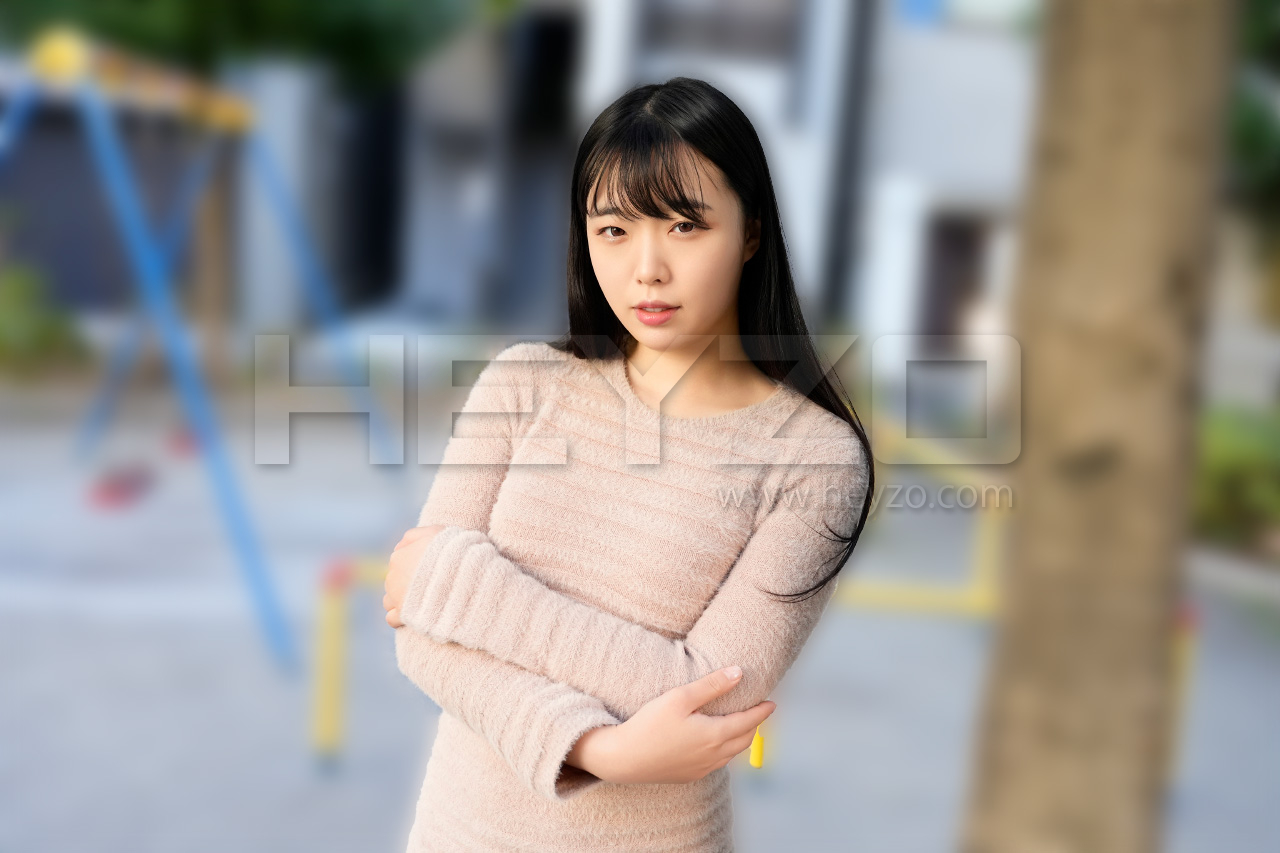 観てるだけじゃ物足りない！肉棒に飢えた熟女のための秘密倶楽部Vol.3- 田中華恋 - サンプル画像 - 2